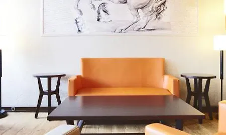 Kyriad - Creteil - Otel 3*
