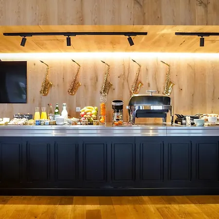 Kyriad - Créteil - Hotel 3*