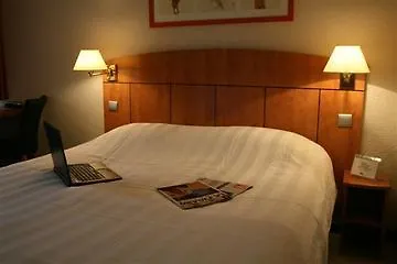 Kyriad - Créteil - 3*